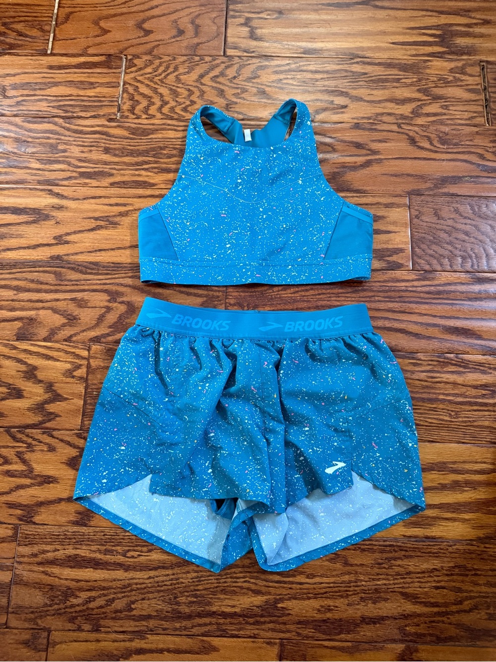 Brooks Teal Speckled Athletic Crop Top and Shorts Set